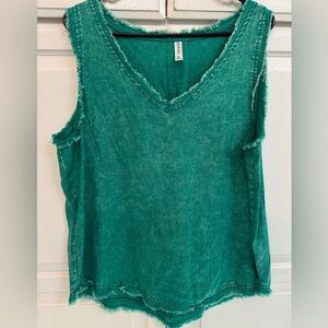 Zenana Green Sunwashed Tank Top with V-Neckline and Raw Edge Size XL